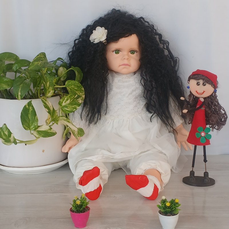 ۲۰۲۵۱۰۱۲_۱۴۴۹۳۳ عروسک سیلیکونی