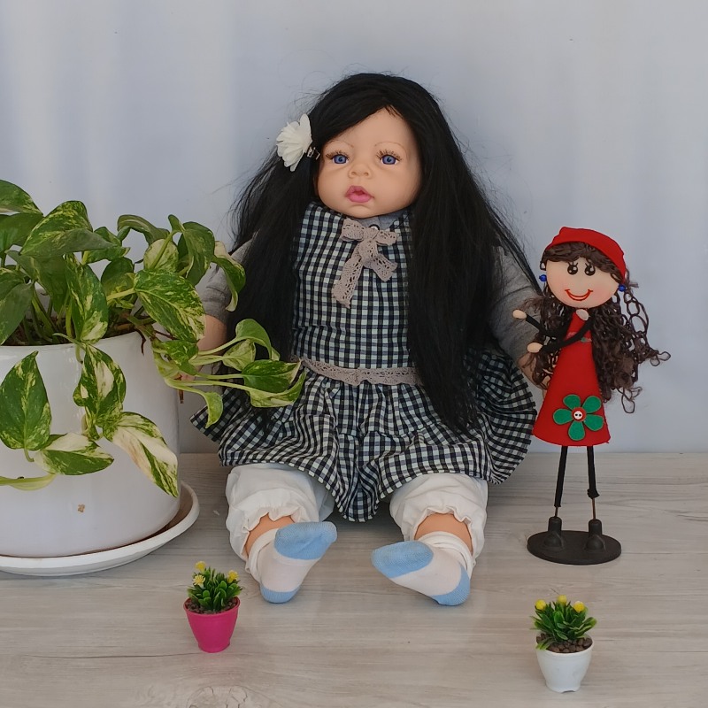 ۲۰۲۵۱۰۱۰_۰۹۴۶۰۴ عروسک سیلیکونی ریبورن